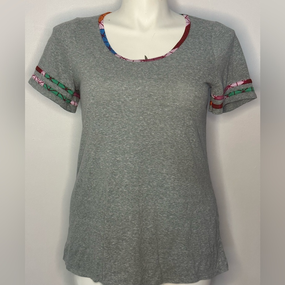 Women’s Lula Roe short sleeve shirt. Size large.